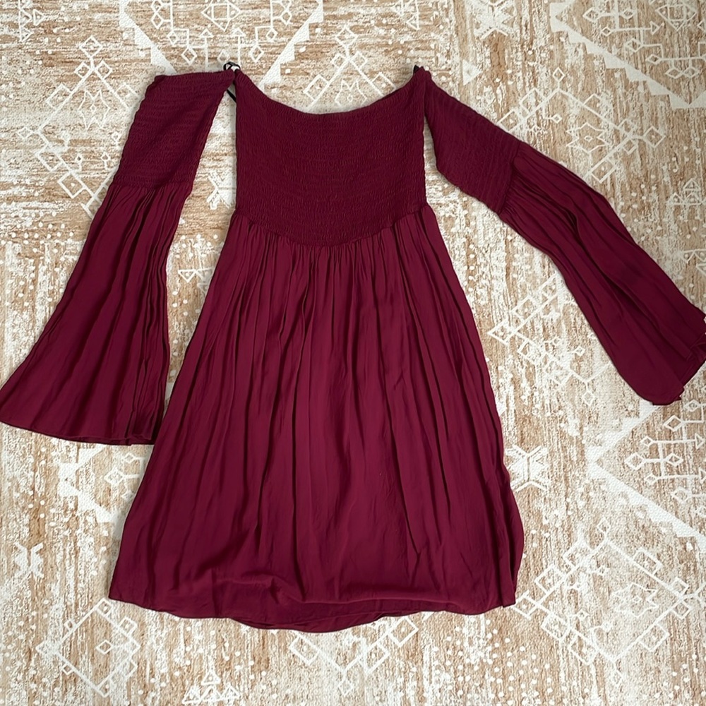 Off the shoulder bell sleeve dress